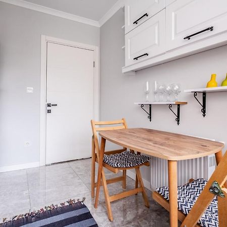이스탄불 Vibrant Flat With Balcony In Maltepe 아파트 외부 사진